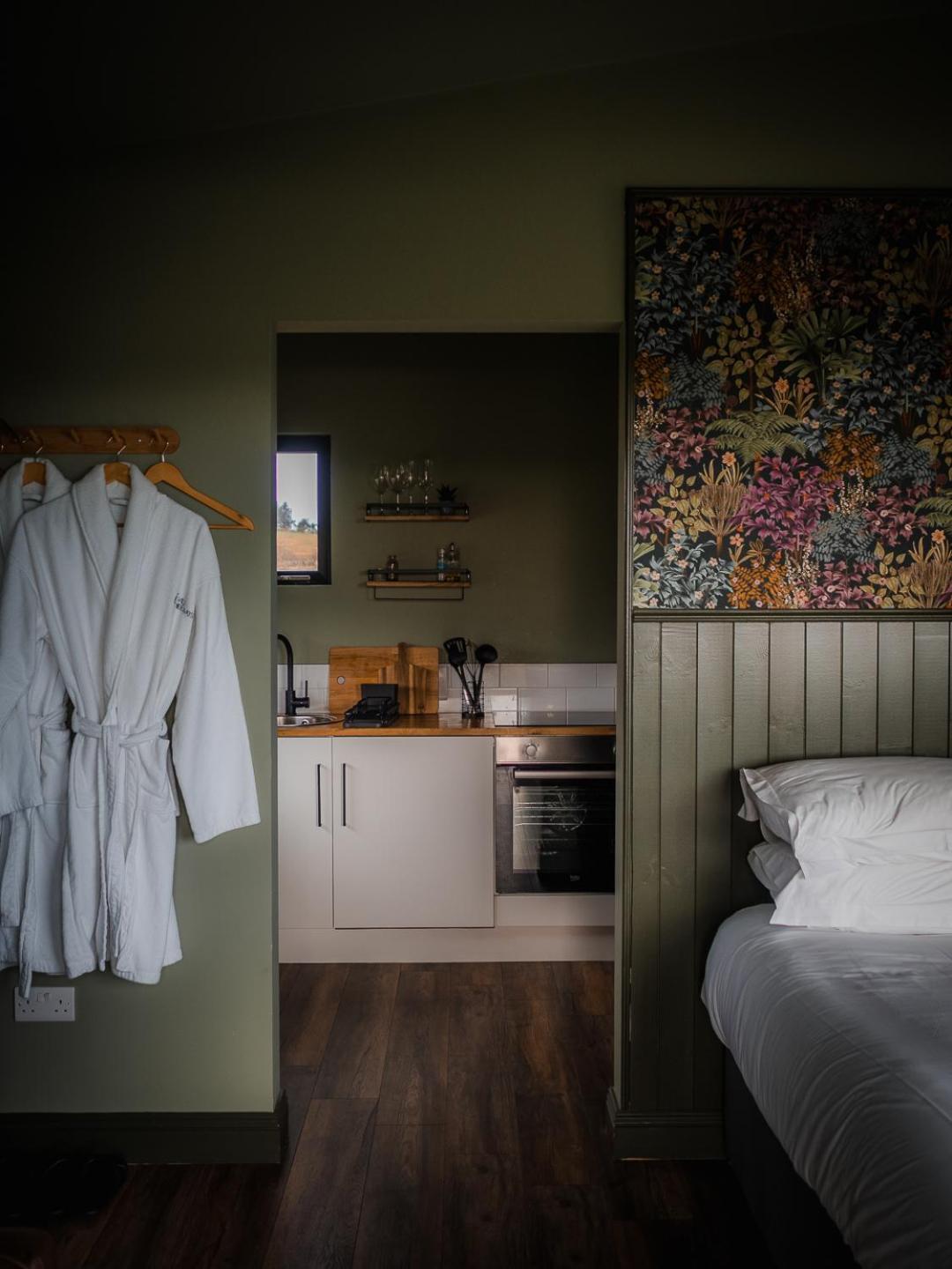 Wild Hideaways Luxury Lodges And Eco Spa Bantry Buitenkant foto
